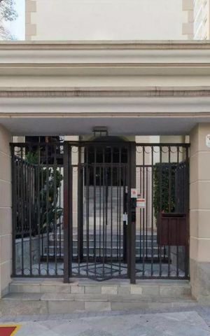 Apartamento para alugar com 162m², 3 quartos e 2 vagasFachada