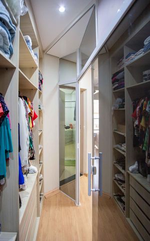Casa à venda com 152m², 3 quartos e 2 vagasCloset da suíte 1