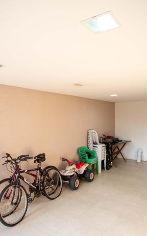 Casa à venda com 152m², 3 quartos e 2 vagasÁrea comum - Salão de festas