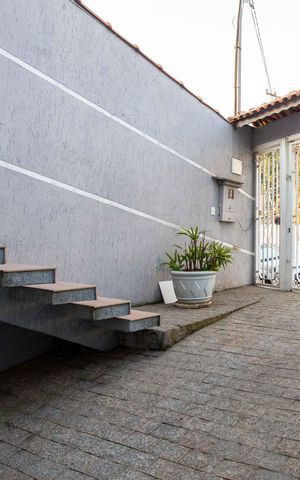 Casa à venda com 152m², 3 quartos e 2 vagasGaragem
