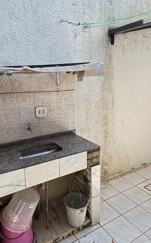 Casa à venda com 128m², 4 quartos e 4 vagas Casa à venda com 128m², 4 quartos e 4 vagasQuintal - Churrasqueira
