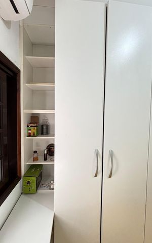 Casa à venda com 128m², 4 quartos e 4 vagas Casa à venda com 128m², 4 quartos e 4 vagasCloset da Suíte 1