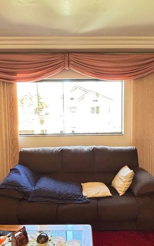 Casa à venda com 128m², 4 quartos e 4 vagas Casa à venda com 128m², 4 quartos e 4 vagasSala - Sala de Jantar