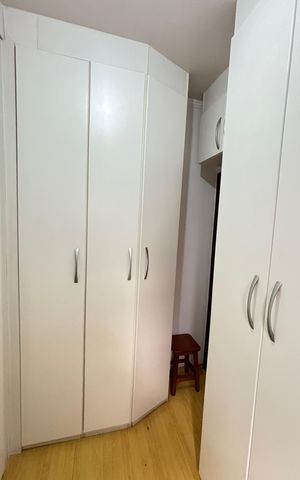 Casa à venda com 128m², 4 quartos e 4 vagas Casa à venda com 128m², 4 quartos e 4 vagasCloset da Suíte 1