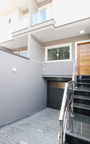 Casa à venda com 150m², 3 quartos e 3 vagasEntrada