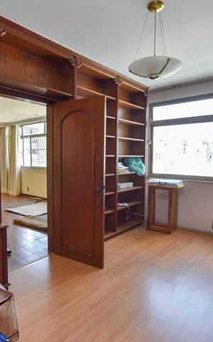 Apartamento à venda com 208m², 4 quartos e 1 vaga Apartamento à venda com 208m², 4 quartos e 1 vagaQuarto