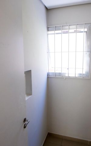 Casa à venda com 450m², 6 quartos e 4 vagasQuarto 3