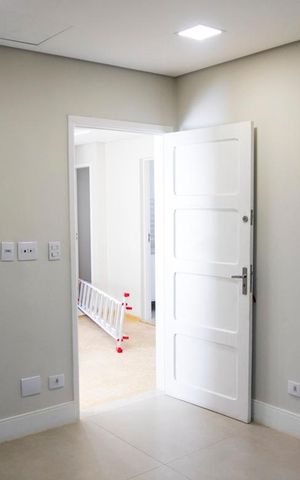 Casa à venda com 450m², 6 quartos e 4 vagasQuarto 5