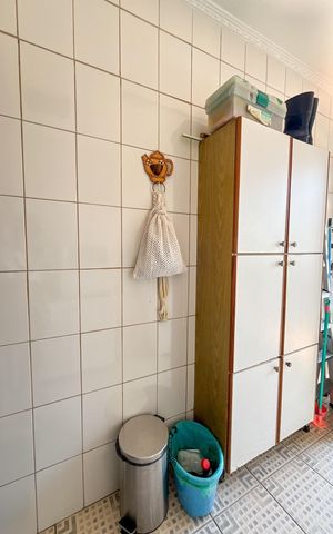 Casa à venda com 225m², 3 quartos e 5 vagas Casa à venda com 225m², 3 quartos e 5 vagasÁrea de Serviço
