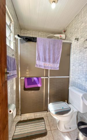 Casa à venda com 225m², 3 quartos e 5 vagas Casa à venda com 225m², 3 quartos e 5 vagasBanheiro do Quarto 1