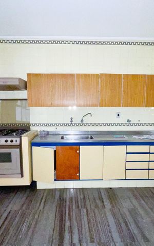 Apartamento à venda com 137m², 3 quartos e 1 vaga Apartamento à venda com 137m², 3 quartos e 1 vagaCozinha