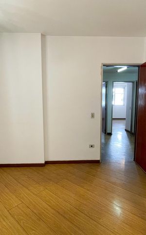 Apartamento à venda com 137m², 3 quartos e 1 vaga Apartamento à venda com 137m², 3 quartos e 1 vagaQuarto 1