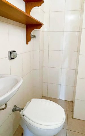 Apartamento à venda com 137m², 3 quartos e 1 vaga Apartamento à venda com 137m², 3 quartos e 1 vagaBanheiro de serviço