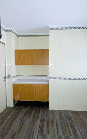 Apartamento à venda com 137m², 3 quartos e 1 vaga Apartamento à venda com 137m², 3 quartos e 1 vagaCozinha