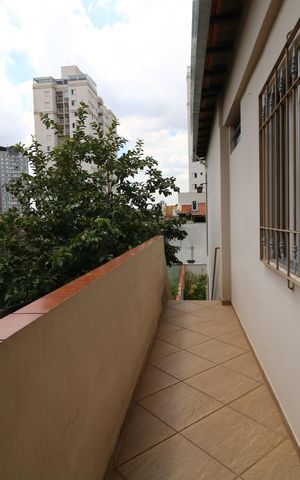 Casa à venda com 190m², 3 quartos e 1 vagaCorredor externo