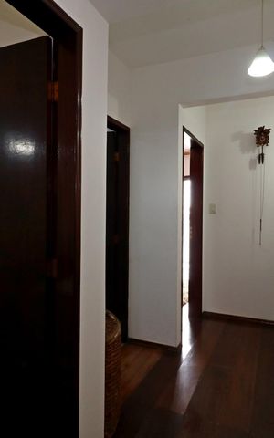 Casa à venda com 190m², 3 quartos e 1 vagaCorredor interno