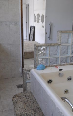Apartamento à venda com 280m², 3 quartos e 1 vagaBanheiro /Suíte
