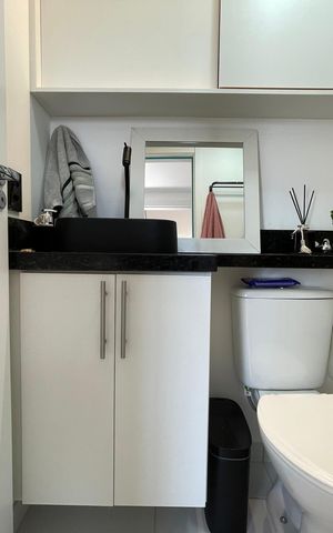 Apartamento à venda com 33m², 2 quartos e sem vaga Apartamento à venda com 33m², 2 quartos e sem vagaBanheiro