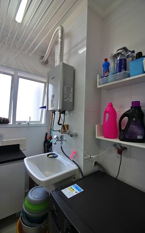 Apartamento à venda com 73m², 2 quartos e 2 vagasÁrea de Serviço