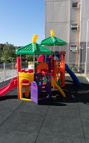 Apartamento para alugar com 90m², 2 quartos e 1 vaga Apartamento para alugar com 90m², 2 quartos e 1 vagaÁrea comum - Playground