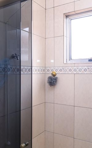 Casa à venda com 379m², 1 quarto e 5 vagasBanheiro