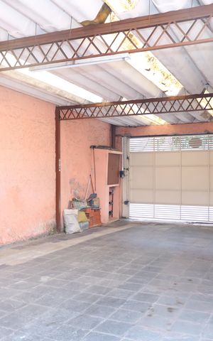 Casa à venda com 379m², 1 quarto e 5 vagasGaragem