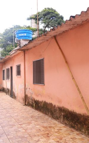 Casa à venda com 379m², 1 quarto e 5 vagasQuintal - Área comum