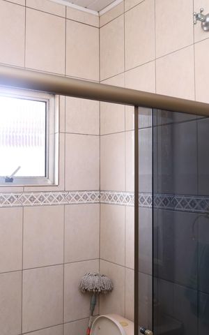 Casa à venda com 379m², 1 quarto e 5 vagasBanheiro