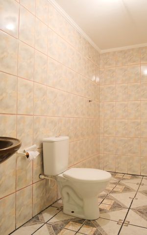 Casa à venda com 350m², 7 quartos e 4 vagasBanheiro de serviço