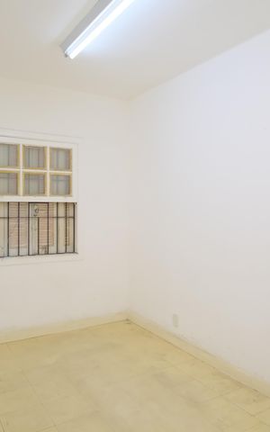 Casa à venda com 350m², 7 quartos e 4 vagasEdícula Quarto