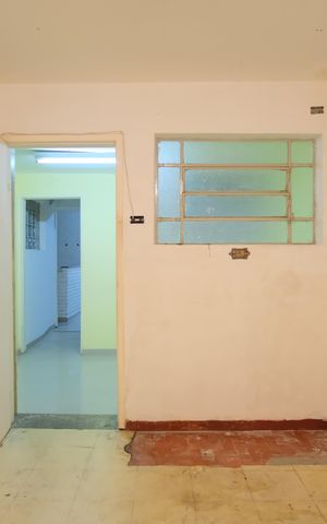 Casa à venda com 350m², 7 quartos e 4 vagasQuarto de Serviço