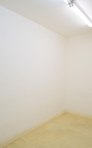 Casa à venda com 350m², 7 quartos e 4 vagasEdícula Quarto