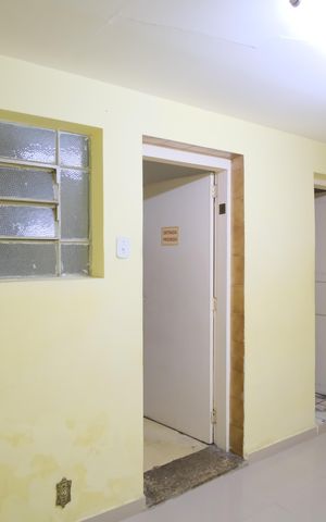 Casa à venda com 350m², 7 quartos e 4 vagasHall de Serviço