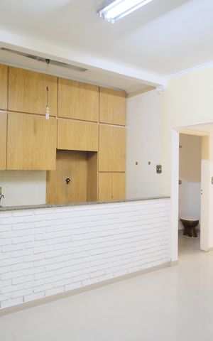 Casa à venda com 350m², 7 quartos e 4 vagasCozinha