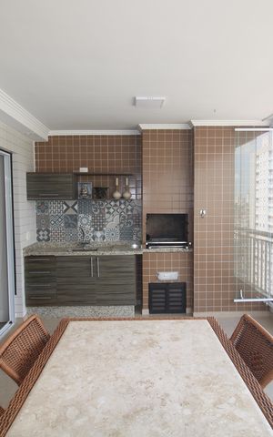 Apartamento à venda com 115m², 3 quartos e 2 vagasVaranda da Sala