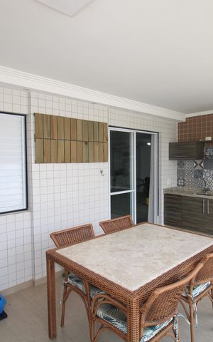 Apartamento à venda com 115m², 3 quartos e 2 vagasVaranda da Sala