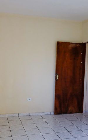 Casa à venda com 290m², 5 quartos e 2 vagas Casa à venda com 290m², 5 quartos e 2 vagasQuarto 3