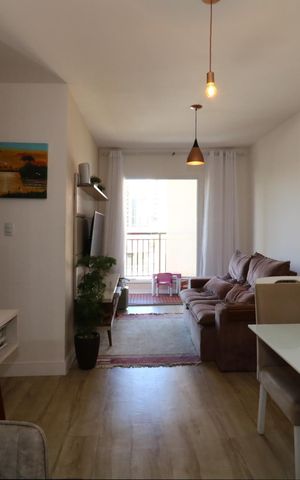 Apartamento à venda com 60m², 2 quartos e 2 vagasSala