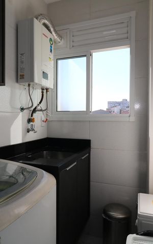 Apartamento à venda com 60m², 2 quartos e 2 vagasÁrea de Serviço