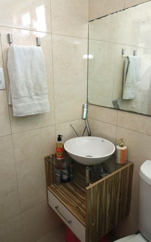 Apartamento à venda com 115m², 2 quartos e 1 vagaBanheiro 1
