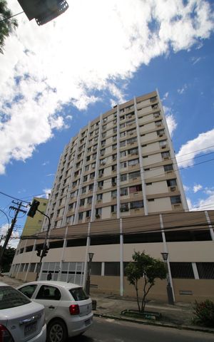 Apartamento à venda com 115m², 2 quartos e 1 vagaFachada do Prédio