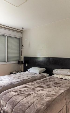 Apartamento à venda com 239m², 5 quartos e 2 vagas Apartamento à venda com 239m², 5 quartos e 2 vagasQuarto da Suíte
