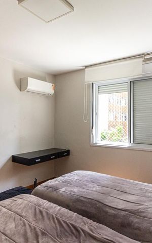 Apartamento à venda com 239m², 5 quartos e 2 vagas Apartamento à venda com 239m², 5 quartos e 2 vagasQuarto da Suíte