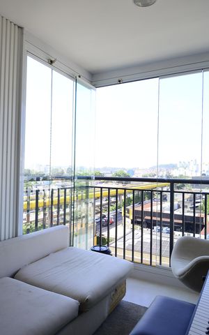 Apartamento à venda com 53m², 2 quartos e 1 vagaVaranda