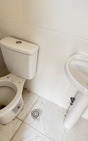 Apartamento para alugar com 104m², 2 quartos e 1 vaga Apartamento para alugar com 104m², 2 quartos e 1 vagaCobertura - Banheiro
