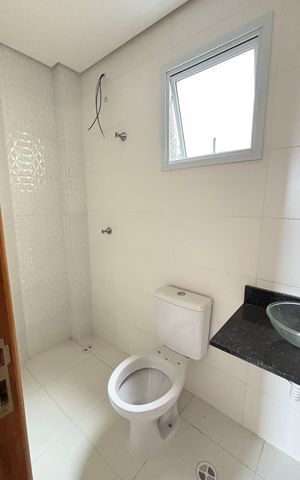 Apartamento para alugar com 104m², 2 quartos e 1 vaga Apartamento para alugar com 104m², 2 quartos e 1 vagaBanheiro da Suíte 1