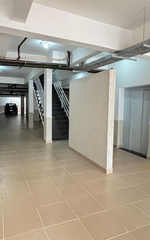 Apartamento para alugar com 104m², 2 quartos e 1 vaga Apartamento para alugar com 104m², 2 quartos e 1 vagaGaragem
