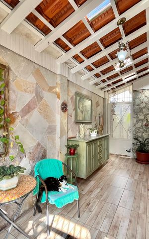 Casa à venda com 222m², 4 quartos e 3 vagas Casa à venda com 222m², 4 quartos e 3 vagasHall de entrada
