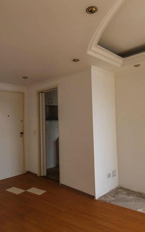 Apartamento à venda com 60m², 2 quartos e 1 vaga Apartamento à venda com 60m², 2 quartos e 1 vagaSala