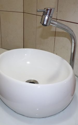 Casa à venda com 120m², 3 quartos e 2 vagasBanheiro 2